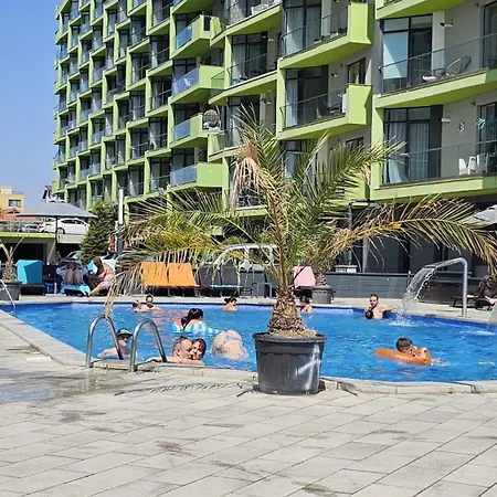 Bell Marina Family Beach Pool & Spa In Prima Linie La Mare