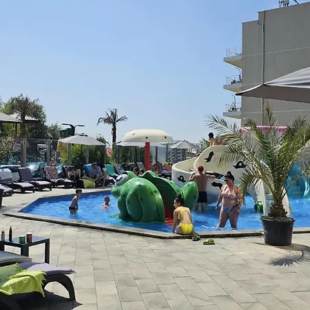 Bell Marina Family Beach Pool & Spa In Prima Linie La Mare Apartament Năvodari