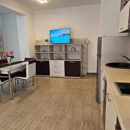 Appartement Bell Marina Family Beach Pool & Spa In Prima Linie La Mare Năvodari