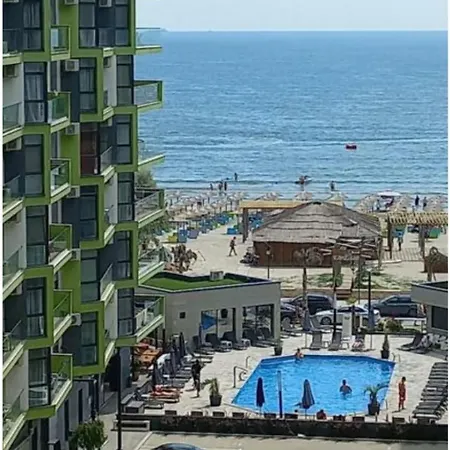 Bell Marina Family Beach Pool & Spa In Prima Linie La Mare Năvodari