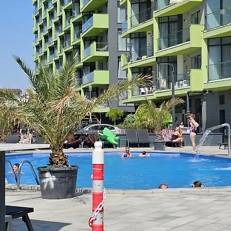 Appartement Bell Marina Family Beach Pool & Spa In Prima Linie La Mare Năvodari